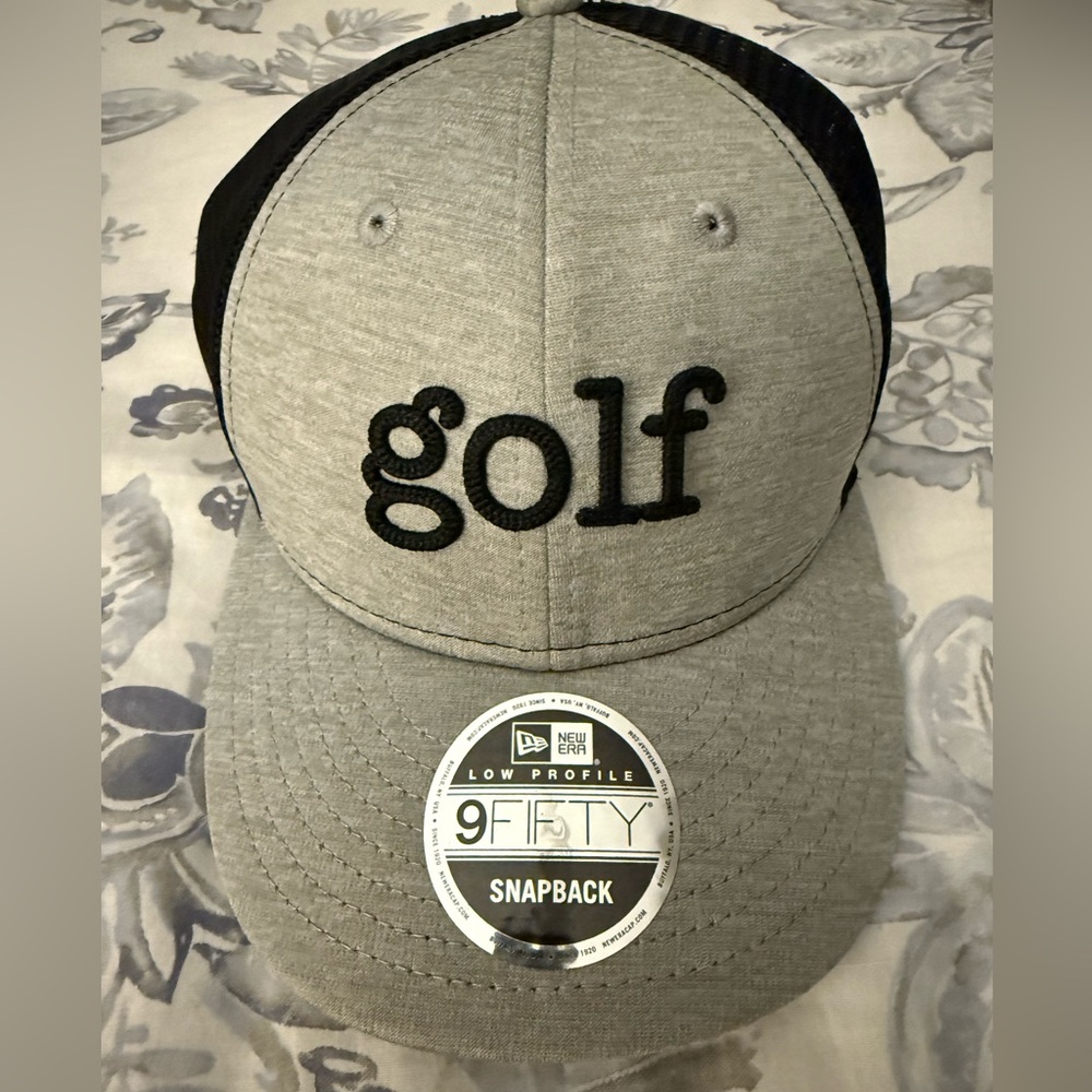 New Era 9FIFTY Snapback Trucker “golf” Hat - OS - NWOT